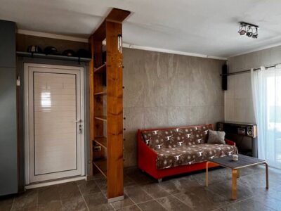 For rent cozy house with garden near Chania and Kalamaki beach.