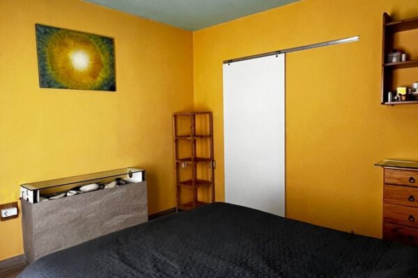 For rent cozy house with garden near Chania and Kalamaki beach.
